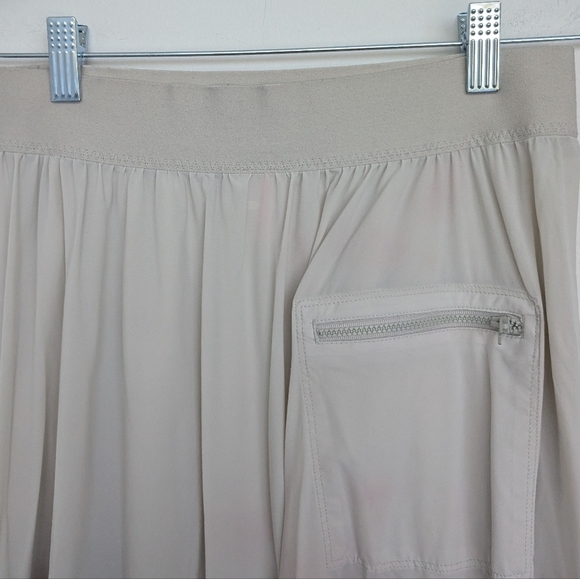 Free People Movement Harem Jogger Pants Tribal Print Applique Hippie Sz XS - Picture 11 of 16